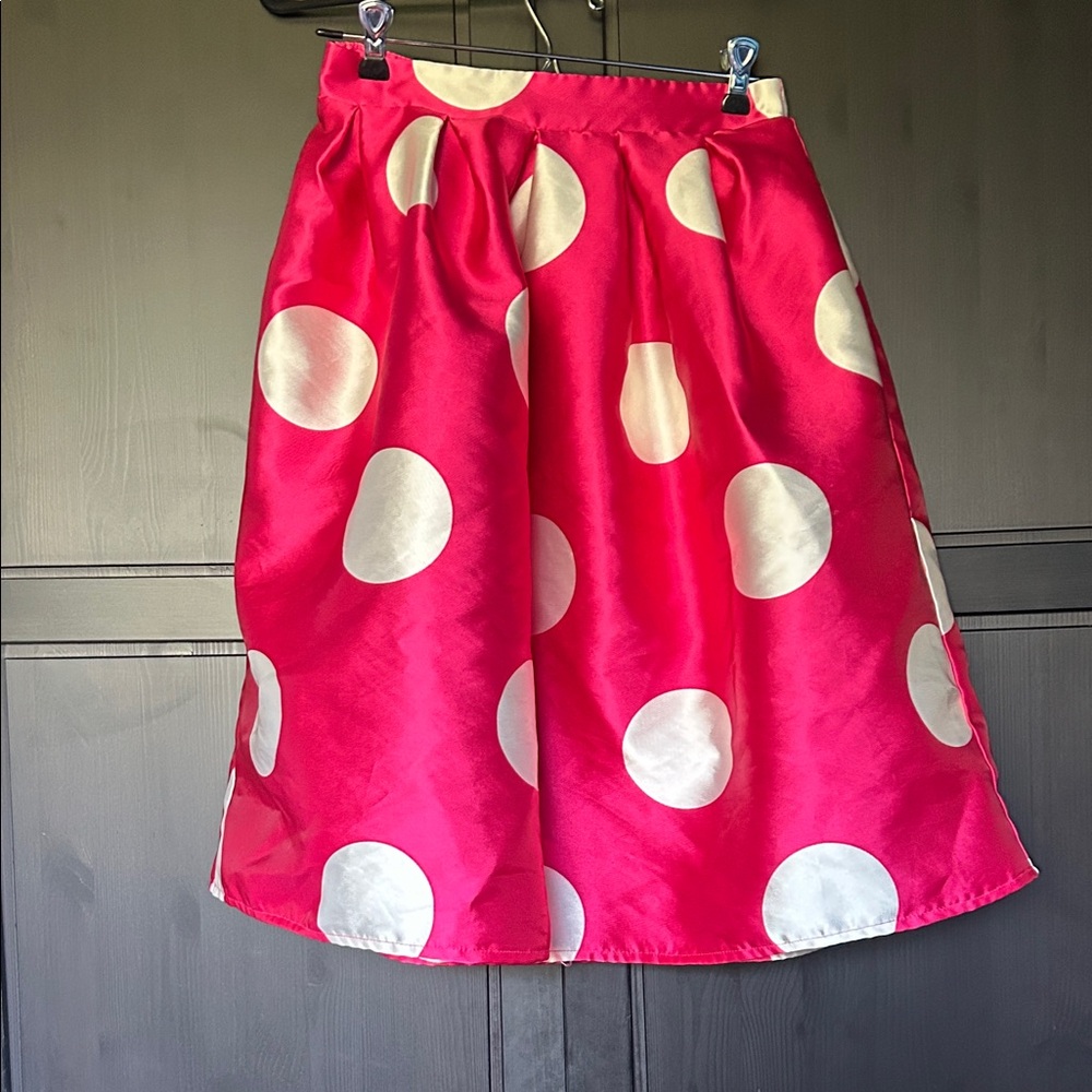 Chic Pink Polka Dot Midi Skirt